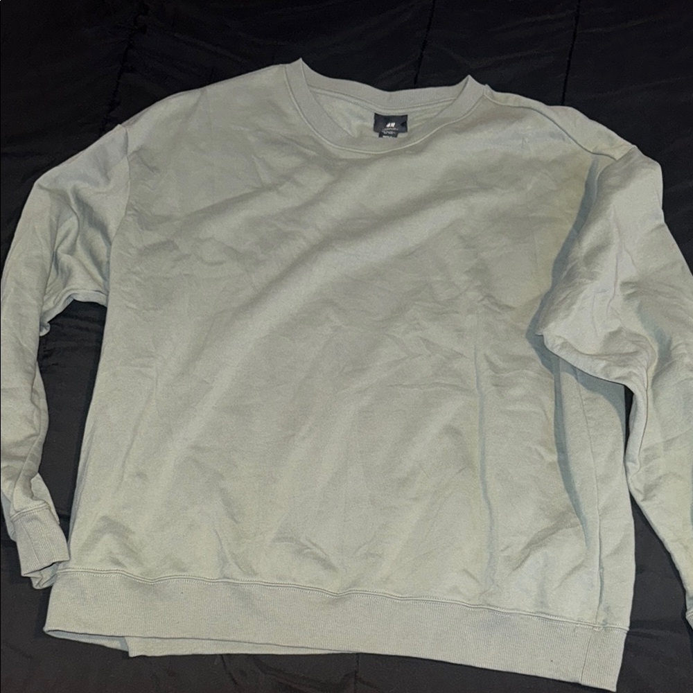 Men's Gray Sweater